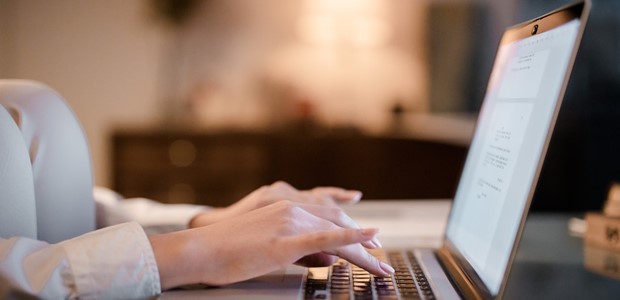 Έξτρα ημέρα άδειας στις εργαζόμενες του ιδιωτικού τομέα 